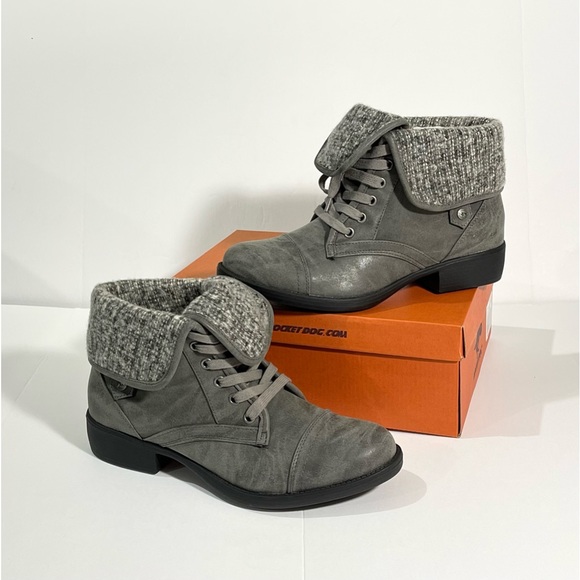 Rocket Dog Taylor Heirloom Fold Down Sweater Cuff Combat Style Ankle Boots - Picture 1 of 16